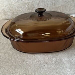 Pyrex Corning USA Vision Amber Glass 4Qt Roasting Dish with Lid